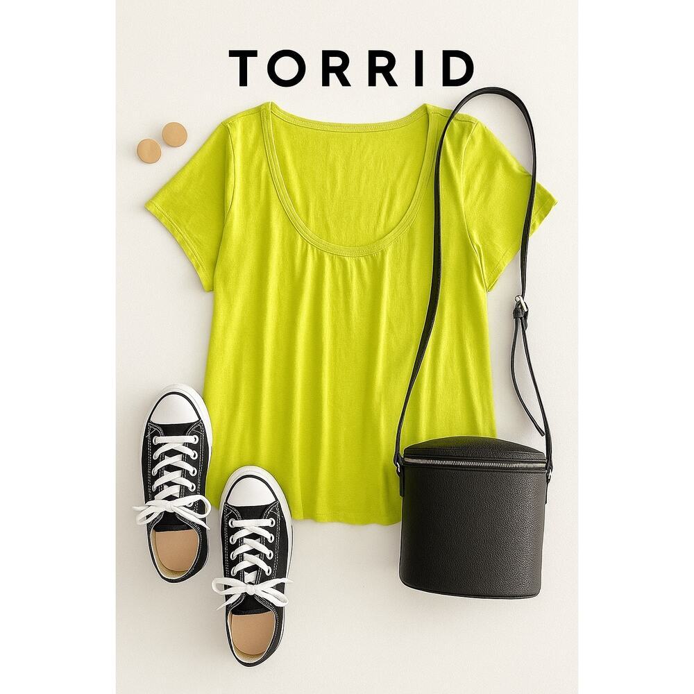 4/$20. Torrid Lime Green Active Top Sz. L